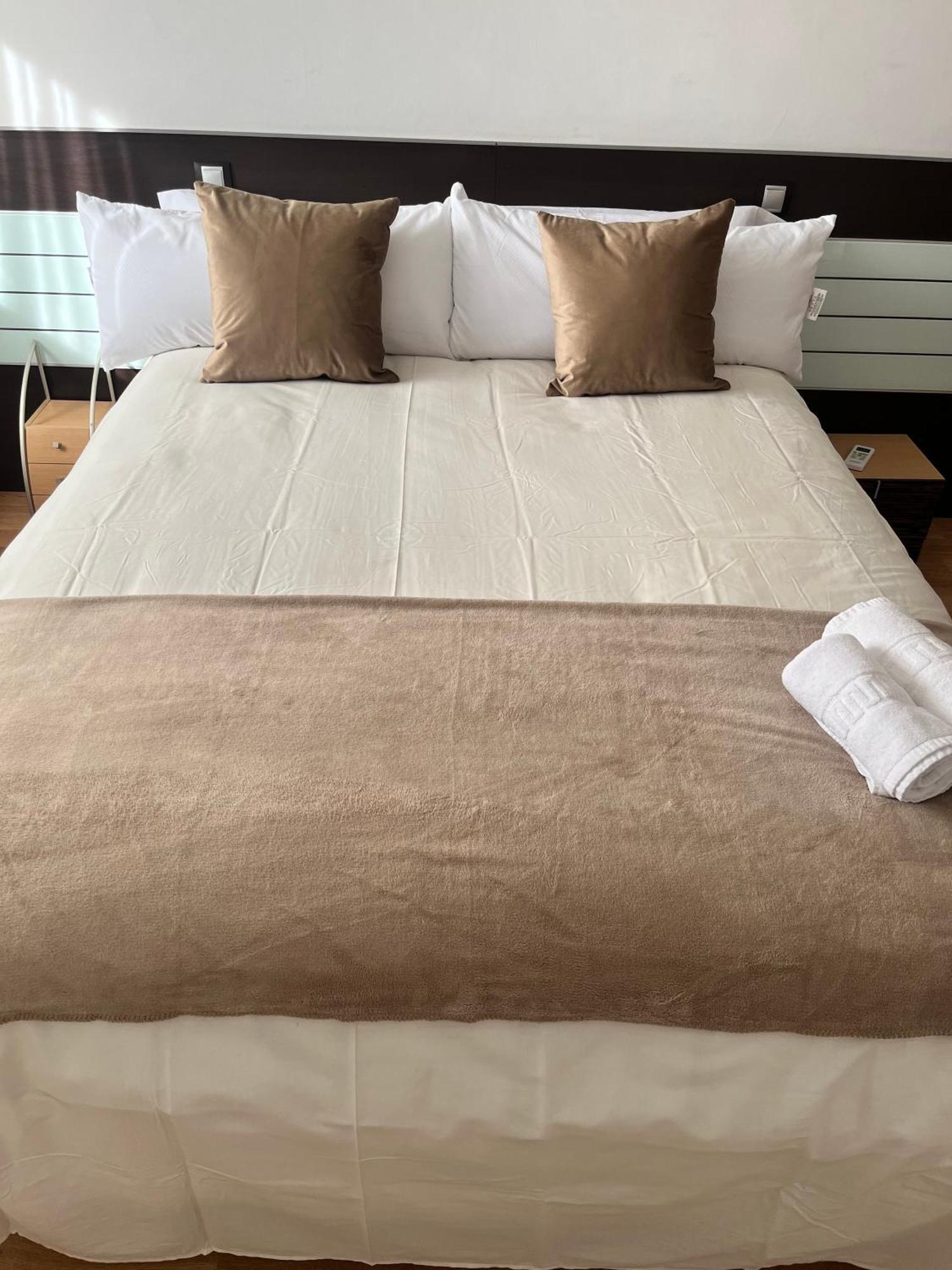 Apartamento En Zaragoza3 Dış mekan fotoğraf